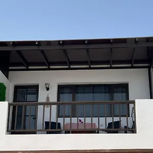 Casa La Orilla 2 Holiday home Playa Honda (Lanzarote)