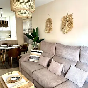 Apartment Piso Centrico En Calle Luis Vives 1,, Benalmadena