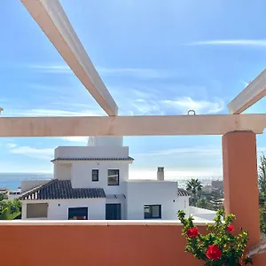 With Heated Private Pool, Sea View& Turkish Sauna Villa Benalmadena